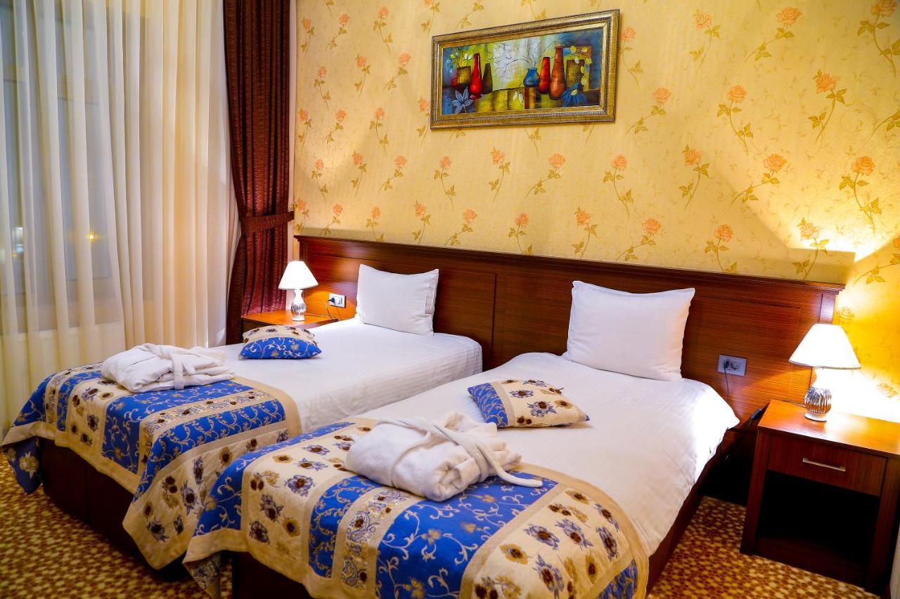 Central Park Baku Exterior foto